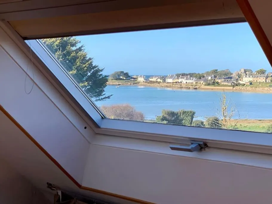 Ty Glaz Lilia - La Maison Bleue Plouguerneau France