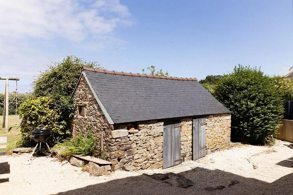 Ty Glaz Lilia - La Maison Bleue Plouguerneau