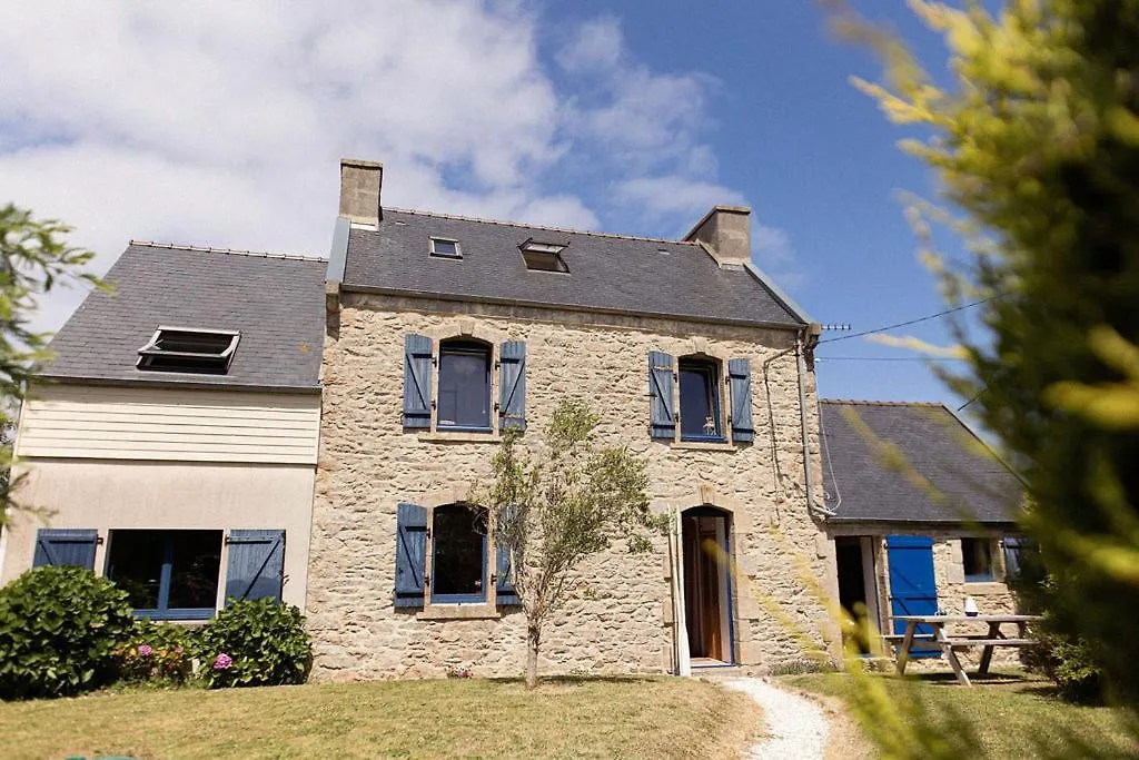 Ty Glaz Lilia - La Maison Bleue Plouguerneau